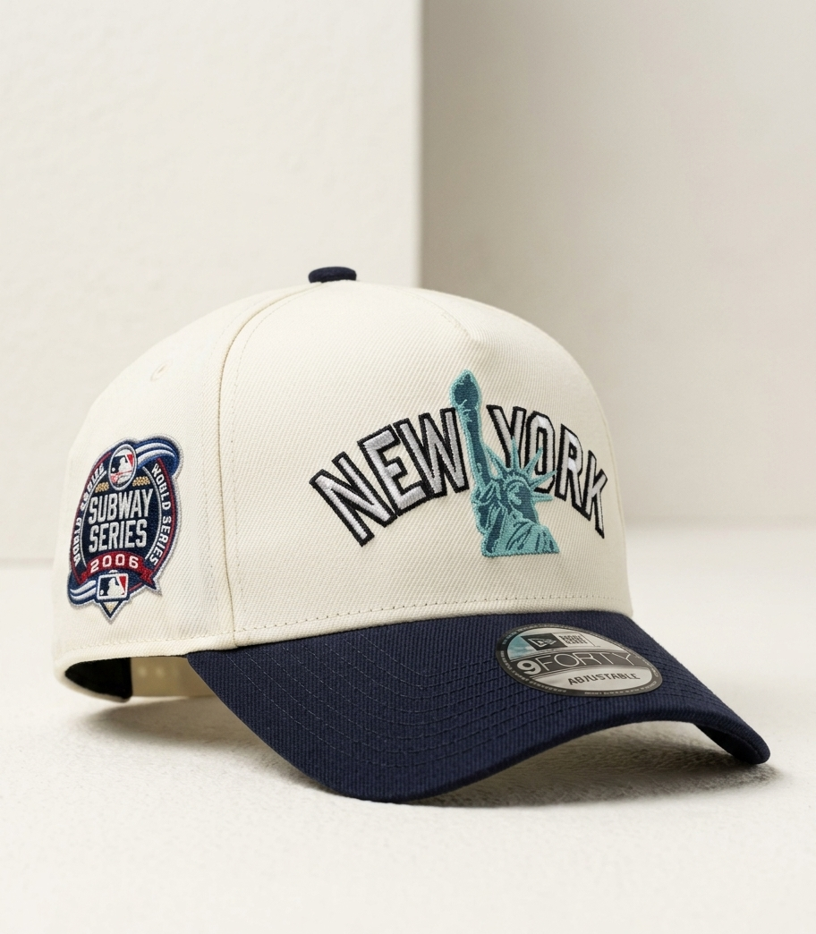New Era 9FORTY A-Frame MLB New York Yankees Statue of Liberty Chrome Navy Cap